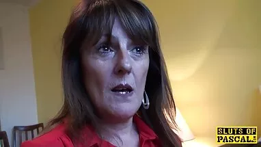 Lucie iki büyük acımasız ile oynuyor vk anal amatör