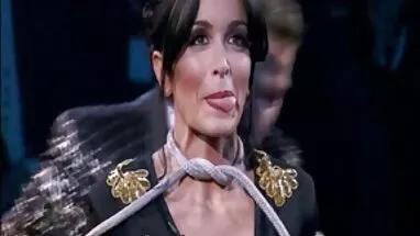 İki kadınla amatör anal porno harika bir akşam.