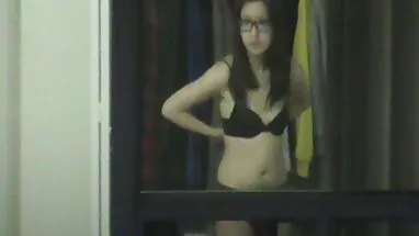 Busty Daisy seksimizi çekmeme izin verecek kadar turk anal amator güvenilir